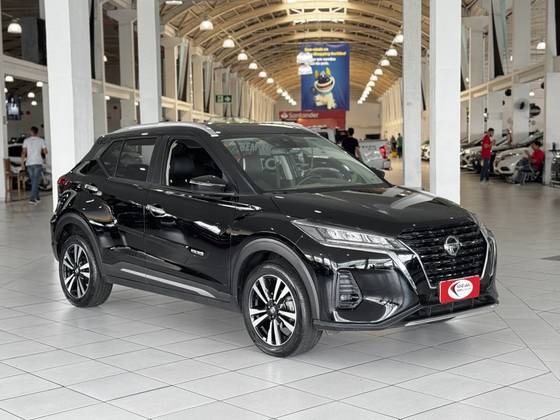 NISSAN KICKS 2022