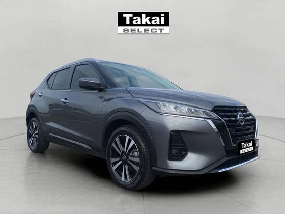 NISSAN KICKS 2022