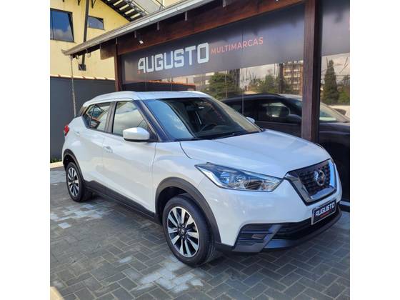 NISSAN KICKS 2018