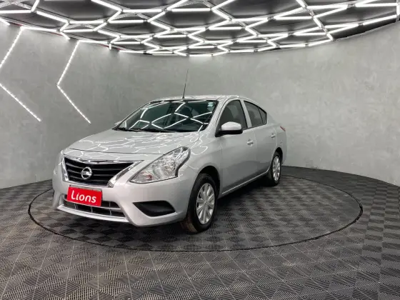NISSAN VERSA 2019