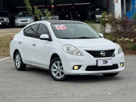 NISSAN VERSA 2013