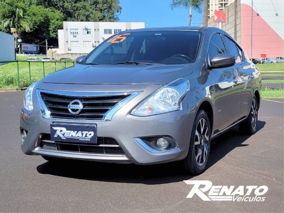 NISSAN VERSA 2016