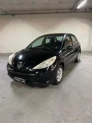 PEUGEOT 207 2010