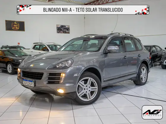 PORSCHE CAYENNE 2010