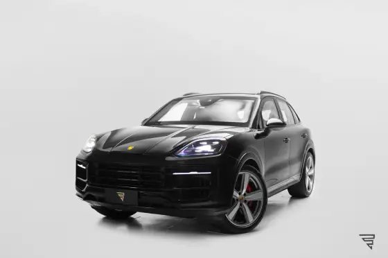 PORSCHE CAYENNE 2024