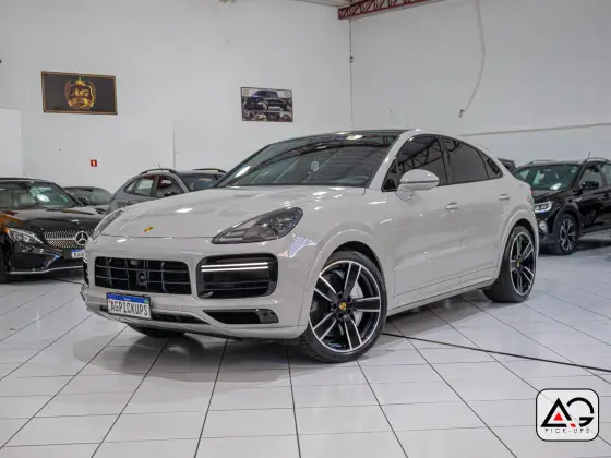 PORSCHE CAYENNE 2022
