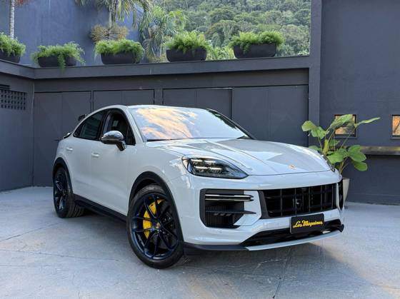 PORSCHE CAYENNE 2024
