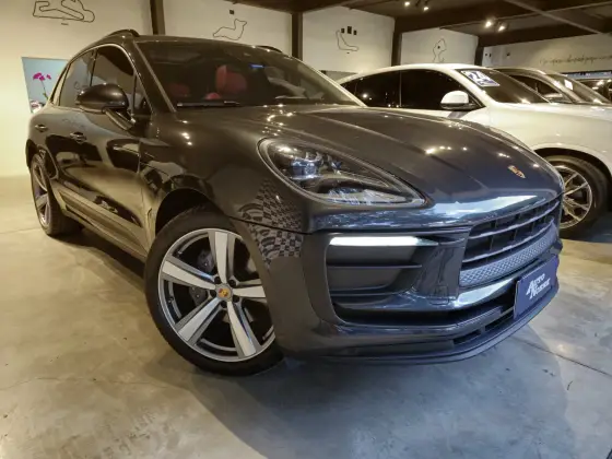 PORSCHE MACAN 2023