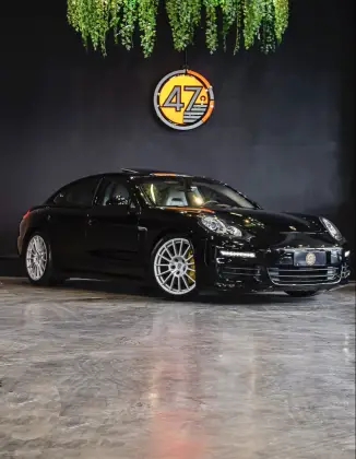 PORSCHE PANAMERA 2014