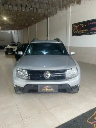 RENAULT DUSTER 2019