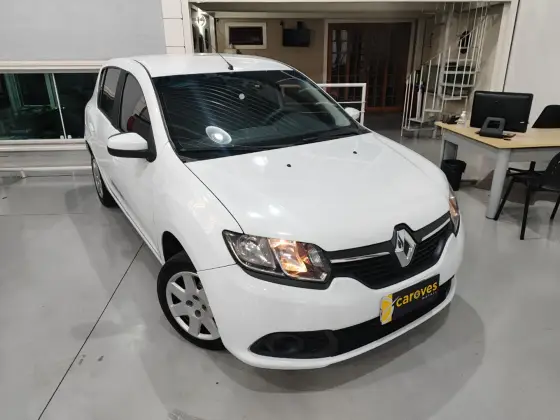 RENAULT SANDERO 2017