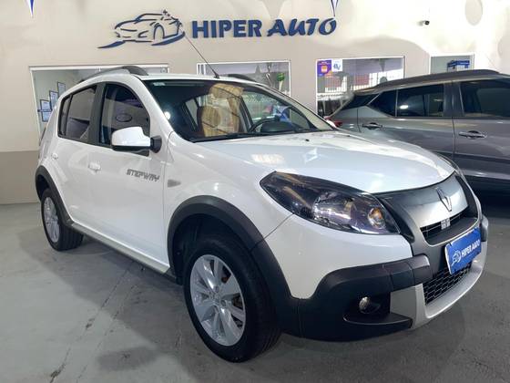 RENAULT SANDERO 2014