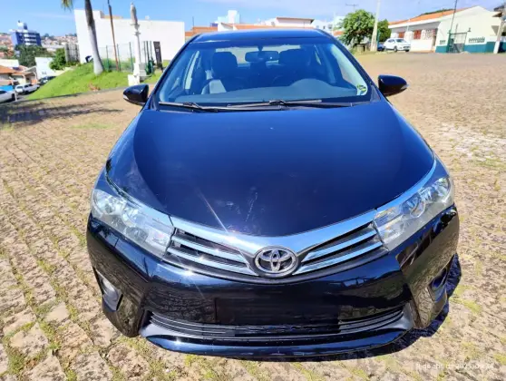 TOYOTA COROLLA 2017