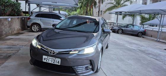 TOYOTA COROLLA 2018