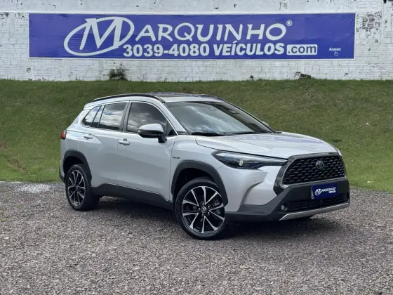 TOYOTA COROLLA CROSS 2024