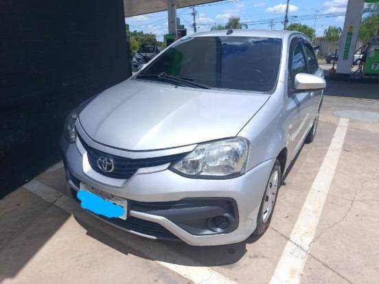 TOYOTA ETIOS 2018