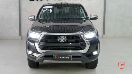 TOYOTA HILUX 2024