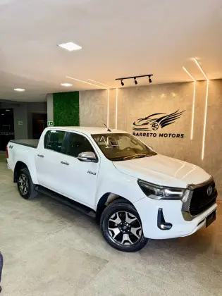 TOYOTA HILUX 2019