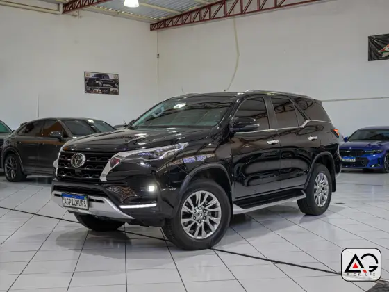 TOYOTA HILUX SW4 2021