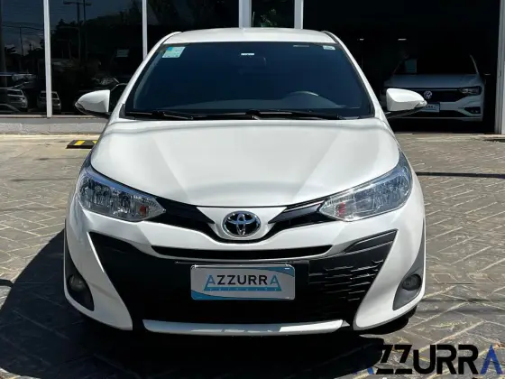 TOYOTA YARIS 2021
