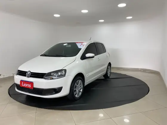 VOLKSWAGEN FOX 2014