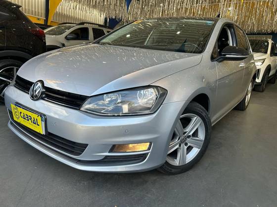 VOLKSWAGEN GOLF 2015