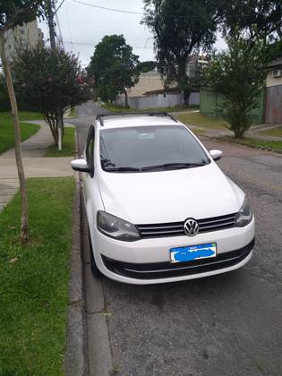 VOLKSWAGEN SPACEFOX 2012