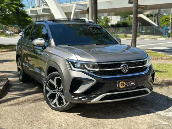 VOLKSWAGEN TAOS 2023