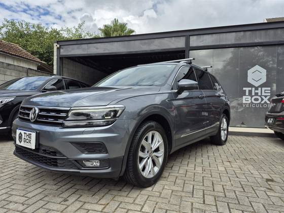 VOLKSWAGEN TIGUAN 2019