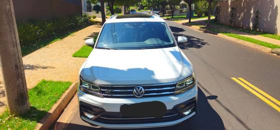 VOLKSWAGEN TIGUAN 2020
