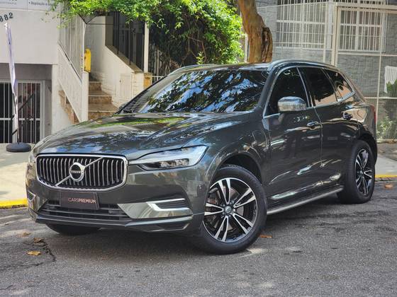 VOLVO XC60 2021