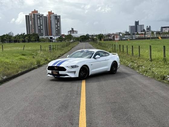 FORD MUSTANG 2018