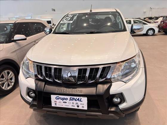 MITSUBISHI L200 TRITON 2021