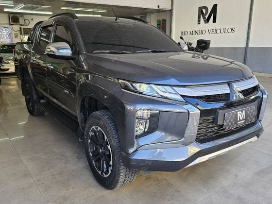 MITSUBISHI L200 TRITON 2024