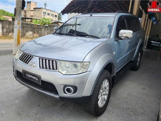 MITSUBISHI PAJERO DAKAR 2010