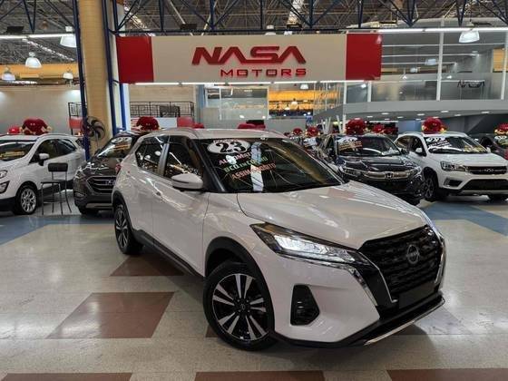 NISSAN KICKS 2023