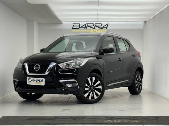 NISSAN KICKS 2017