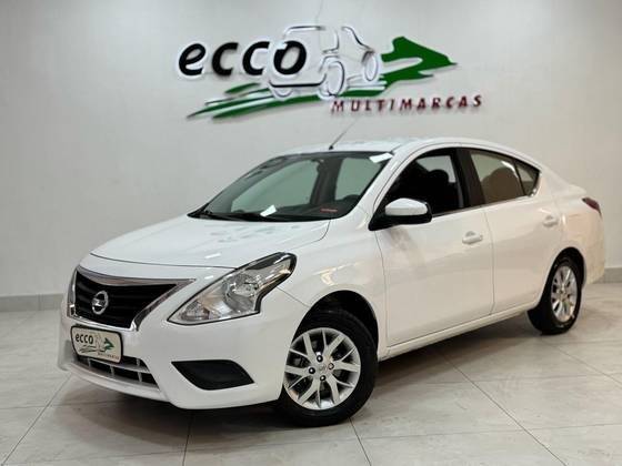 NISSAN VERSA 2018