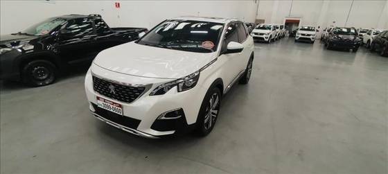 PEUGEOT 3008 2018