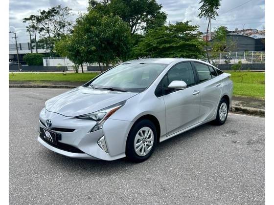TOYOTA PRIUS 2018