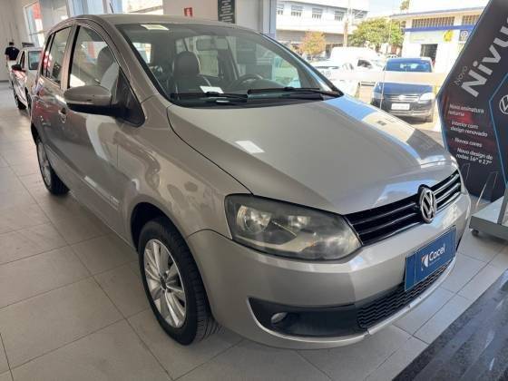 VOLKSWAGEN FOX 2013