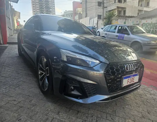 AUDI A5 2022