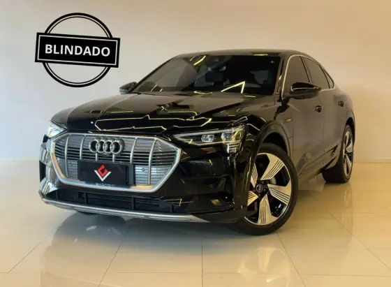 AUDI E-TRON 2022