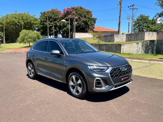 AUDI Q5 2021