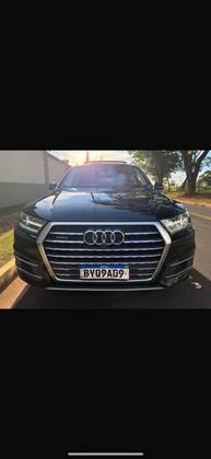 AUDI Q7 2016