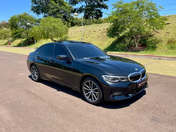 BMW 320i 2022