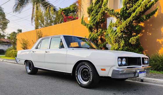 DODGE DART 1979