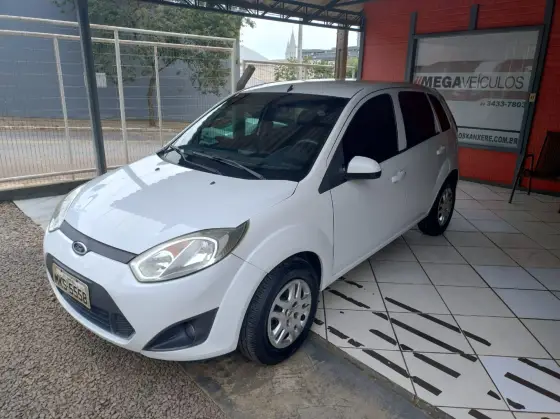 FORD FIESTA 2013