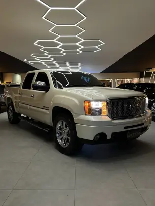 GMC SIERRA 2013