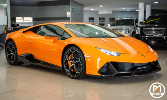 LAMBORGHINI HURACÁN 2020